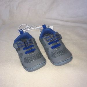 Boys soft sole athletic shoes brand new